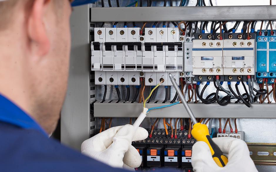 électricien particulier Paris 13